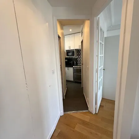 Beautiful Flat Monceau Champs Elysee Apartmán