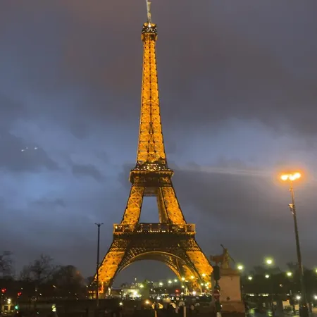 Beautiful Flat Monceau Champs élysée * Paris