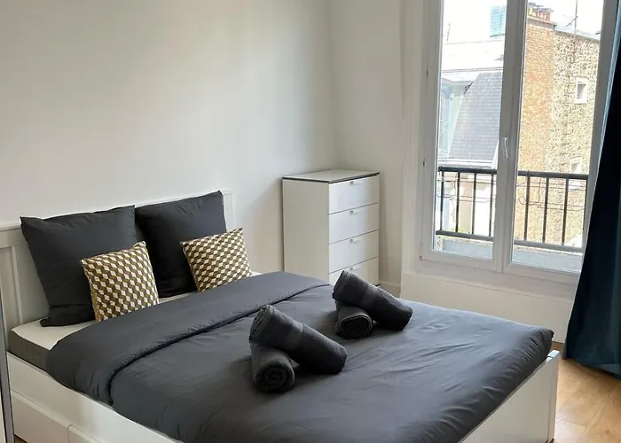 Beautiful Flat Monceau Champs Elysee * Paris