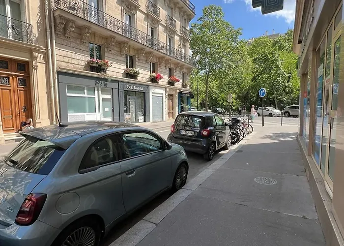 Beautiful Flat Monceau Champs Elysee Apartment