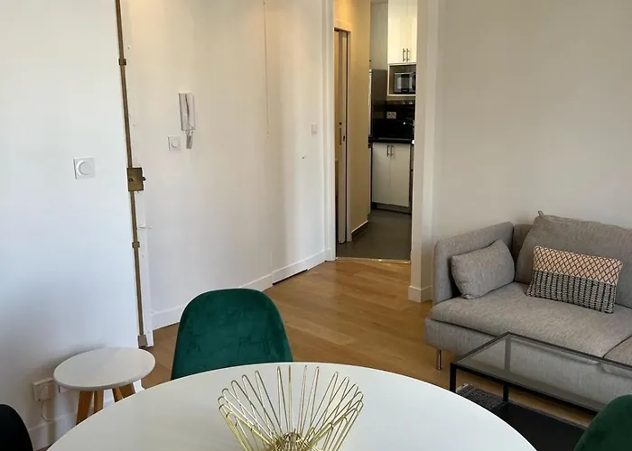 Beautiful Flat Monceau Champs Elysee Apartment Paris