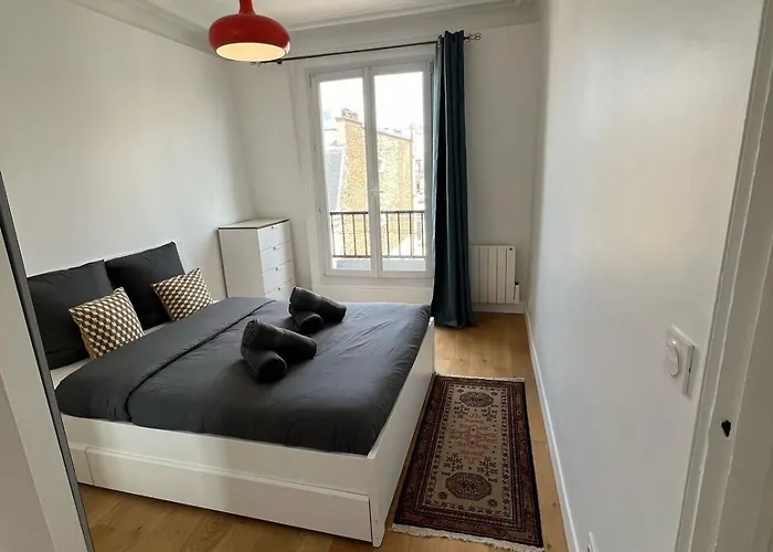 Apartment Beautiful Flat Monceau Champs Elysee Paris