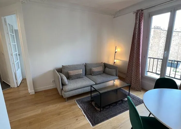 아파트 Beautiful Flat Monceau Champs Elysee *